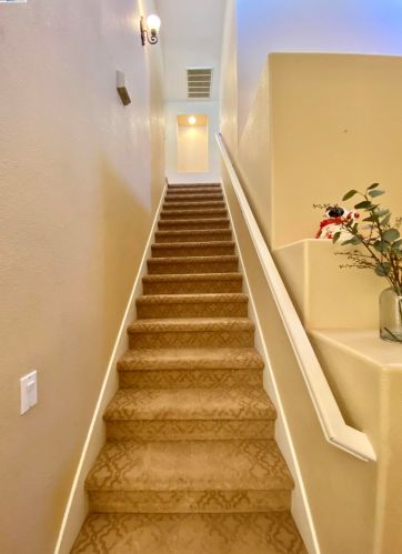 1480 Red Ribbons Ln, Manteca CA  95337-7925 exterior