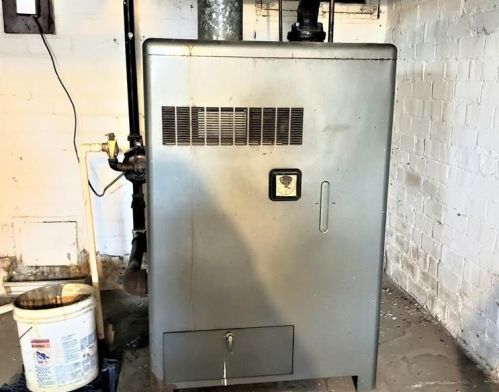 145 Wallace Ave, New Castle PA  16101-2550 exterior