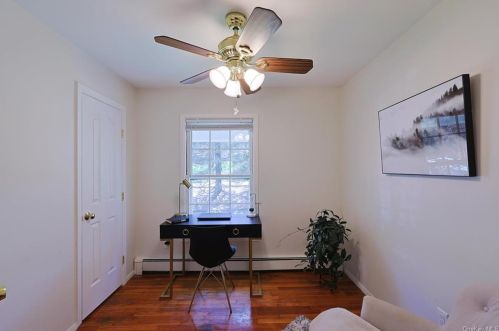 142 Loder Rd, Yorktown Hgts NY  10598-3911 exterior