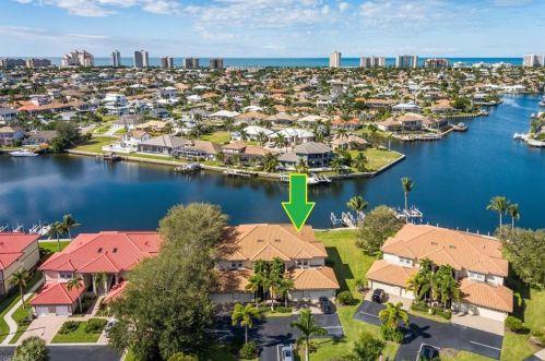 206 Waterway Ct, Marco Island, FL 34145-3547
