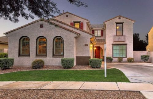 4444 Maplewood St, Gilbert, AZ 85297-3521