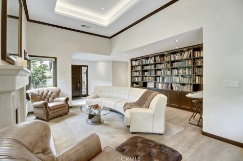 26 Windsong, Irvine, CA 92614-5454