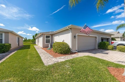 10800 Crossback Ln, Lehigh Acres, FL 33936-6667