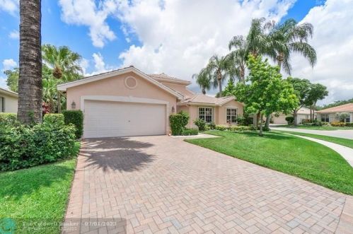 11713 Cardenas Blvd, Boynton Beach FL  33437-6603 exterior