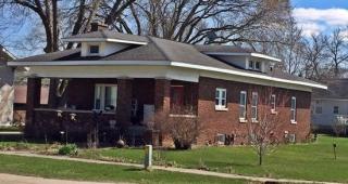321 Park St, Sheffield, IA 50475-7758