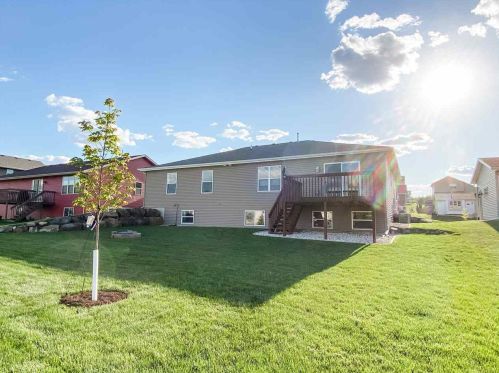 536 Falk Dr, Edgerton WI  53534-2159 exterior