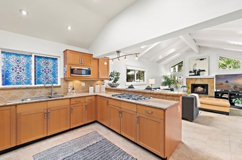 34081 Calle La Primavera, Dana Point CA  92629-2608 exterior