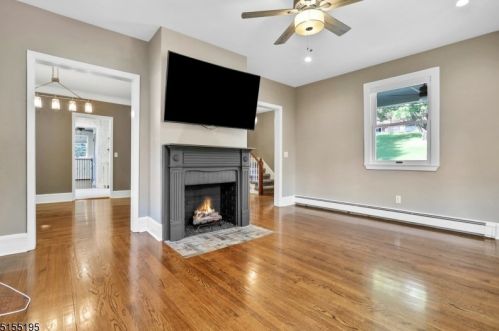 200 Mountain Way, Greystone Park NJ  07950-1906 exterior