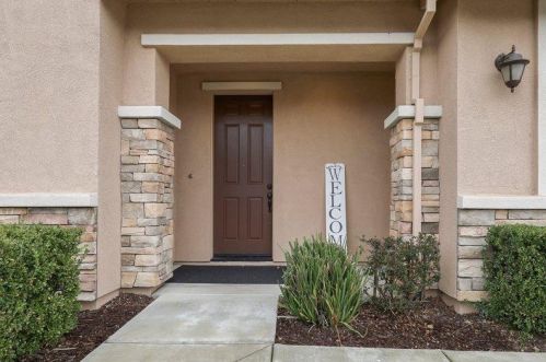 2616 Wagner Pl, Folsom CA  95762-9566 exterior