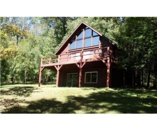 11 Lakeview Rd, Craryville, NY 12521