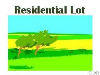 7952 Claussville Rd, Fogelsville, PA 18051-2103