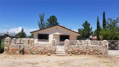 11653 Yamaha Dr, El Paso, TX 79927-3256