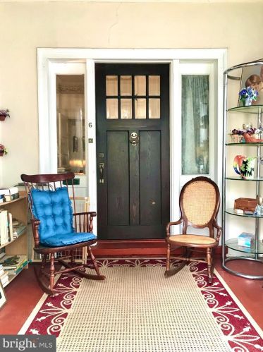 6 Lexington Ave, Camden NJ  08109-2014 exterior