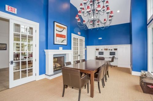 77 Havemeyer Ln, Stamford CT  06902-2153 exterior