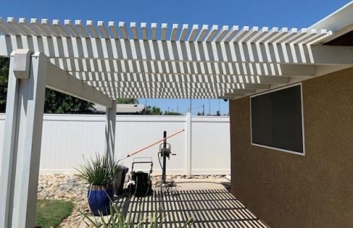 5425 Roselle Ave, Riverbank CA  95367 exterior