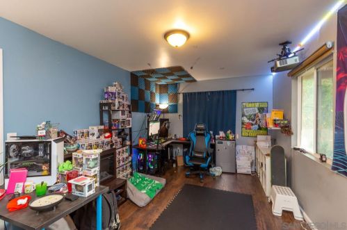 4156 Epsilon St, San Diego CA 92113-4305 exterior