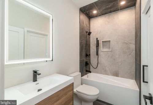 1810 Germantown Ave, Philadelphia PA 19133-1617 exterior