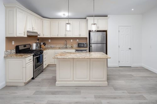 1221 Gamble St, Escondido CA  92026-2846 exterior