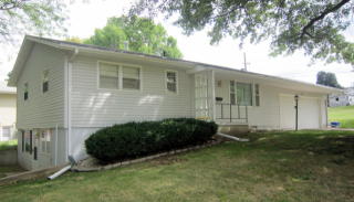 1620 19th St, Auburn, NE 68305-1728