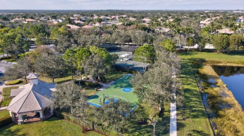 8931 Briarwood Meadow Ln, Boynton Beach FL  33473-7817 exterior