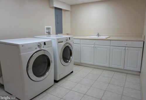 176 Dayleview Rd, Berwyn PA  19312-1207 exterior