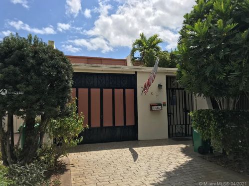 7707 102nd Pl, Miami, FL 33173-3965
