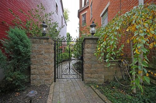 117 Robbins St, Covington, KY 41011-3048