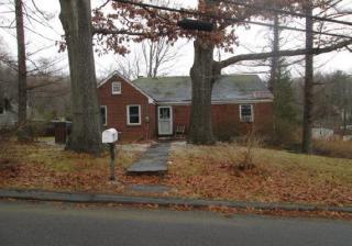 12 Barrett Hill Rd, Kent Lakes, NY 10512-4933