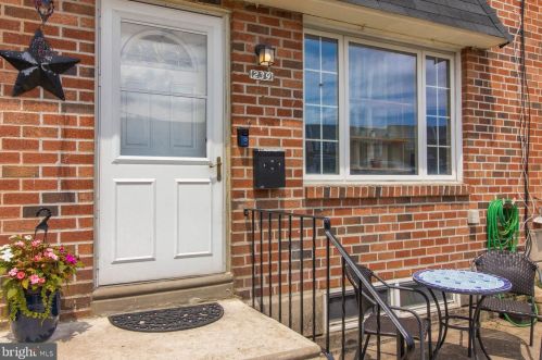 239 Southern Ave, Prospectville, PA 19002-4817