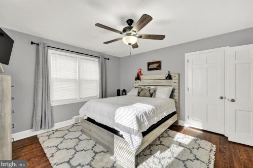 1829 Basin Hill Blvd, Carlisle PA  17013-1111 exterior