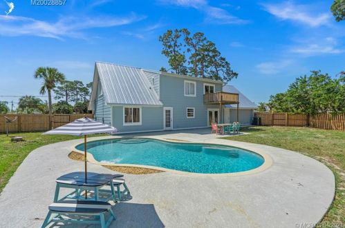 1101 Dalton Ave, Fort Pierce, FL 34953-7340