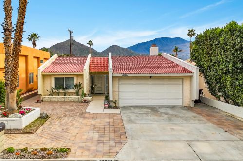 78565 Sagebrush Ave, La Quinta CA  92253-2406 exterior