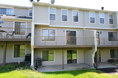 1566 Grn Edge Dr, Florence KY  41042-7099 exterior
