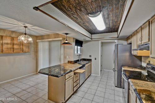 12523 Prospect Dr, Sun City AZ  85375-4124 exterior