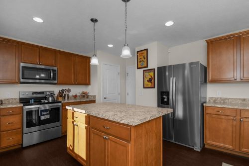 834 Cranberry Dr, Pataskala OH  43062 exterior