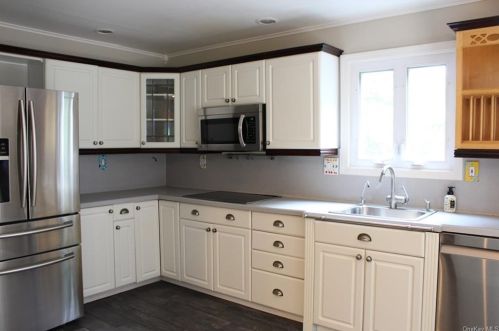 172 Barnes Rd, Washingtonville NY  10992-1932 exterior