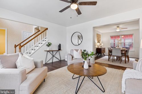 1104 Chestnut Ave, Norristown PA 19403-2874 exterior