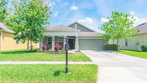 5476 Shasta Daisy Pl, Land O Lakes, FL 34639-2821
