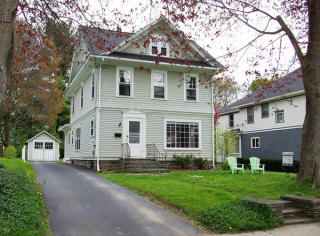 103 Pioneer St, Cooperstown, NY 13326-1218