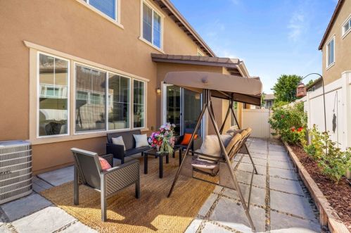 14355 Penn Foster St, Chino CA  91710-1368 exterior