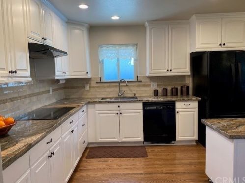 9237 Manzanar Ave, Downey CA  90240-2807 exterior