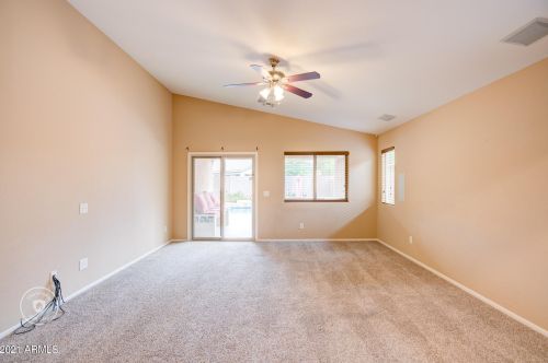 8815 Pioneer St, Tolleson AZ  85353-8622 exterior