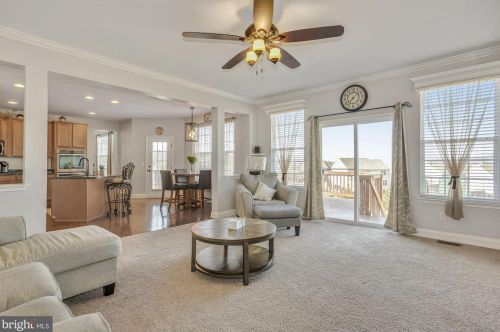 13503 Eagles Rest Dr, Leesburg VA 20176-5035 exterior