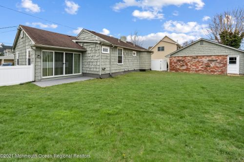 2900 Garfield St, Belmar NJ  07719-4208 exterior