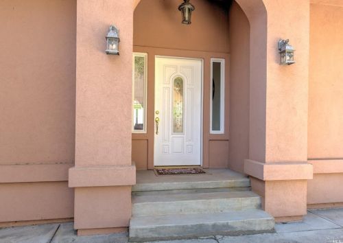 17270 Greenridge Rd, Middletown, CA 95467-8264
