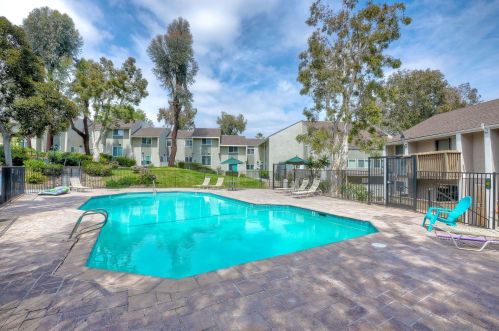 6333 College Grove Way, San Diego CA 92115-7209 exterior