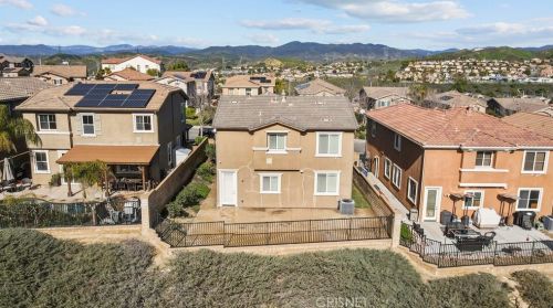 20054 Christopher Ln, Santa Clarita CA  91350-3685 exterior