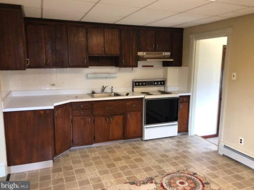 712 4th St, Lansdale, PA 19446-2202