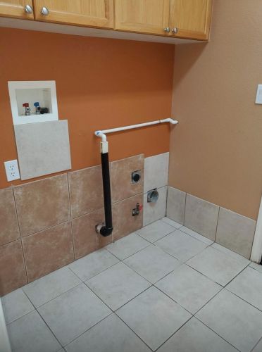 9780 Waterfowl Dr, Elk Grove CA  95757-8128 exterior