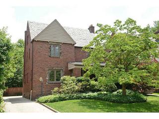 123 Yorkshire Dr, Pittsburgh, PA 15208-2640
